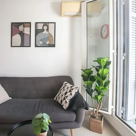 L33 2p Jean Medecin Centrale/ 2 Balcony & Ac 아파트 *