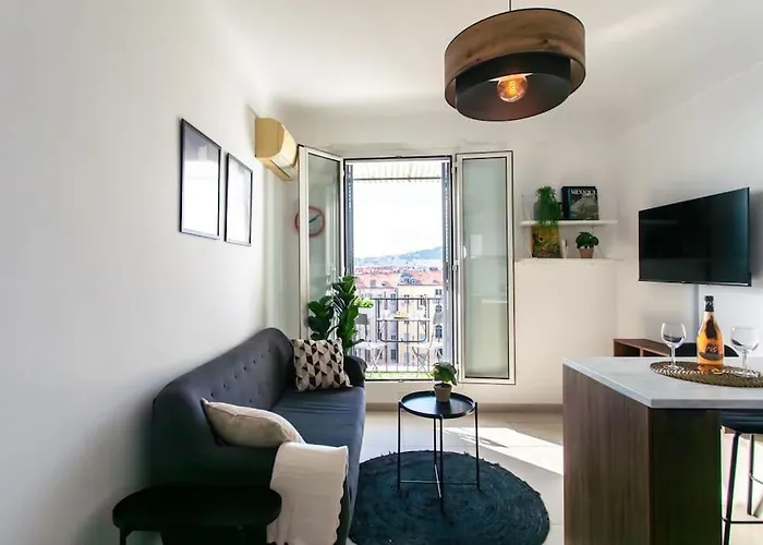 شقة L33 Staywiz Us -2p Jean Medecin Centrale- 2 Balcony & Ac *